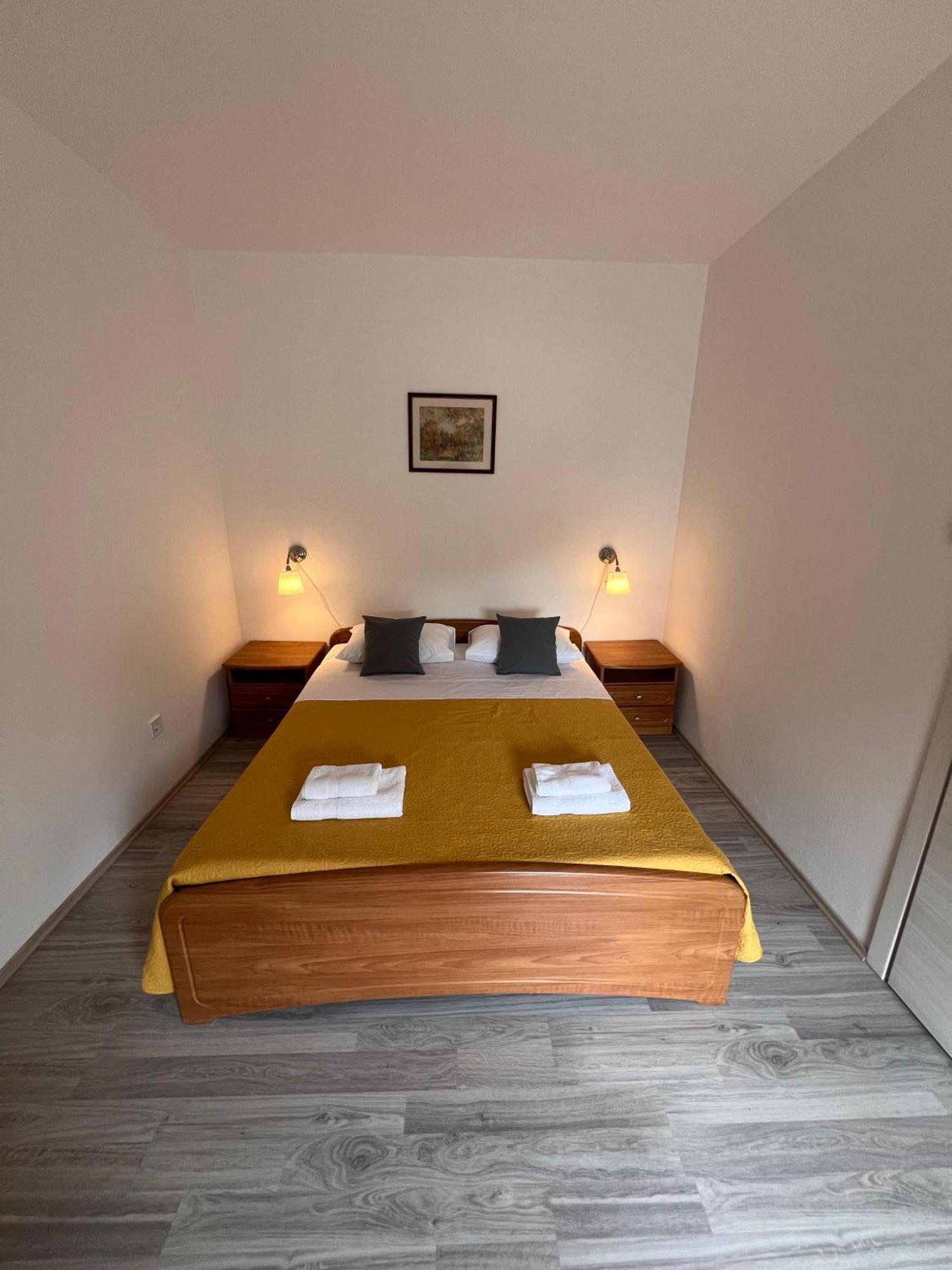 Apartments Iskra Rovinj Kültér fotó